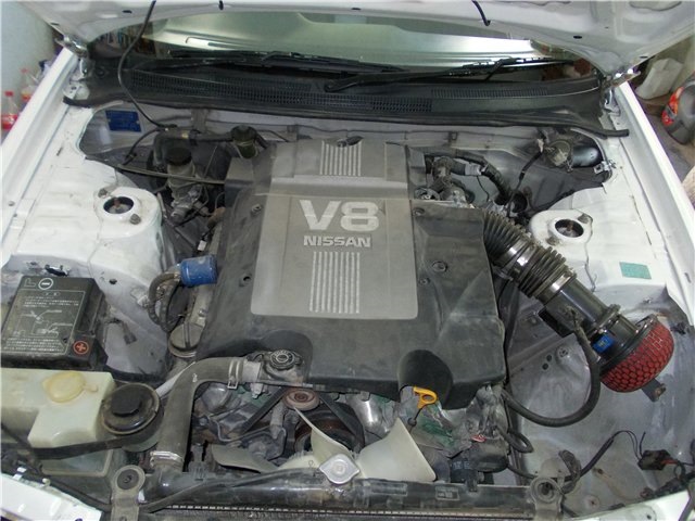 Nissan VH41DE 4.1L-Motor