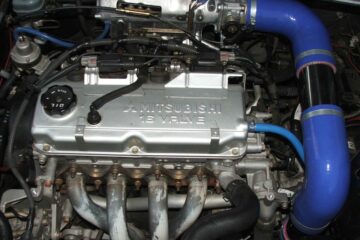 Mitsubishi 4A9-Motor